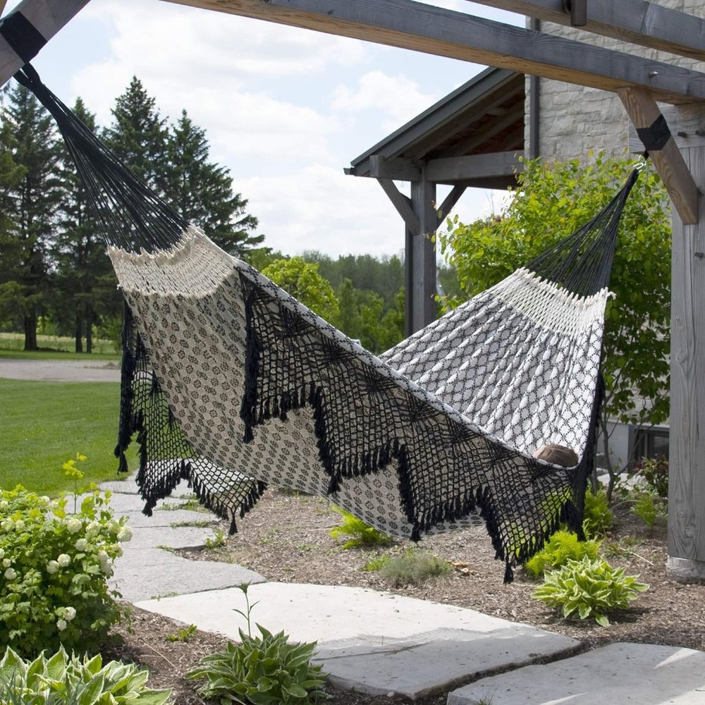 Vivere Brazilian Cotton Double Hammock 13' Luxo · B&W Luxury Fringe Boho